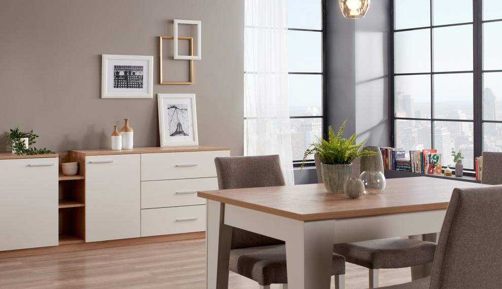 Hillary Sabit Yemək Masası